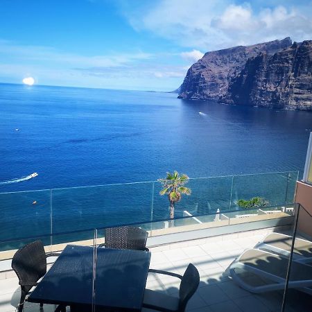 Magnificent Apt. With Sea View, Cliff & Marina Сантъяго-дель-Тейде Экстерьер фото