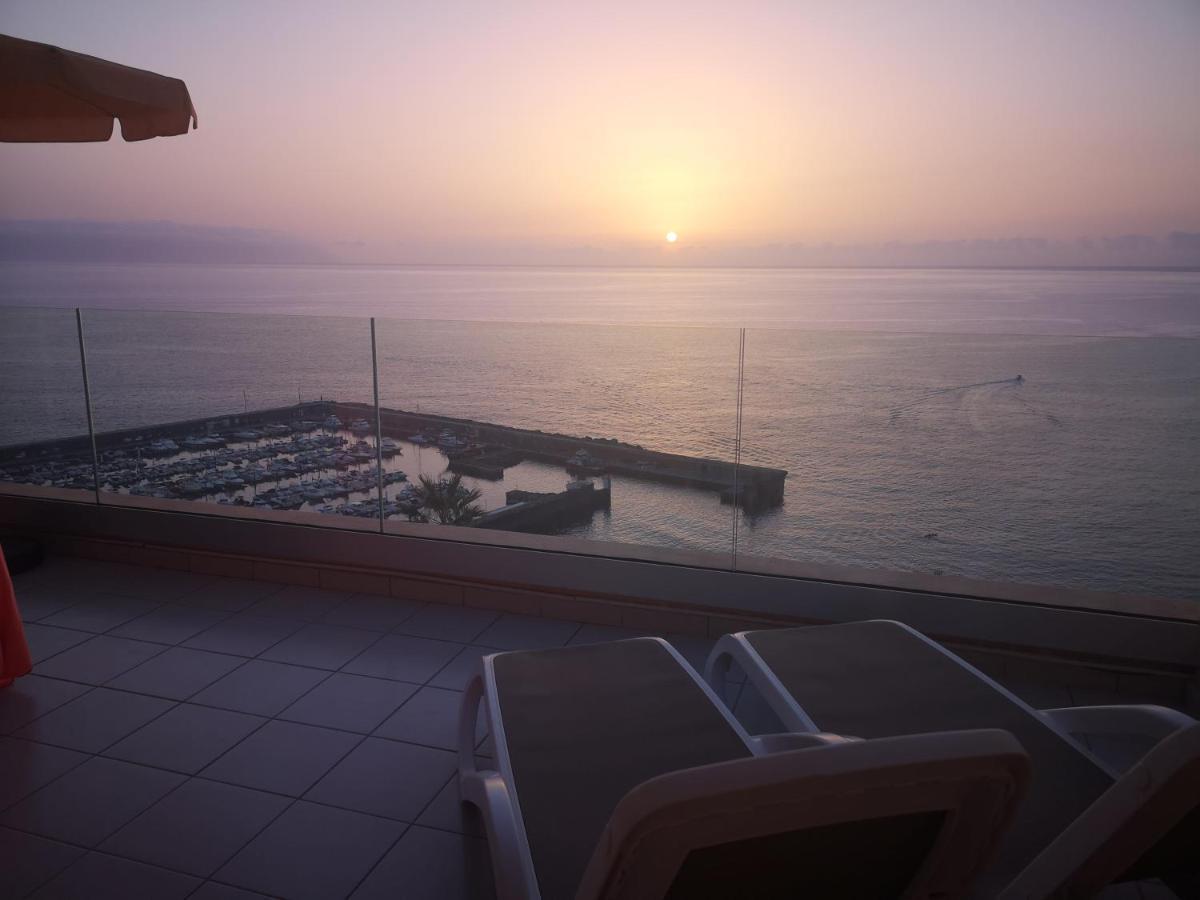 Magnificent Apt. With Sea View, Cliff & Marina Сантъяго-дель-Тейде Экстерьер фото