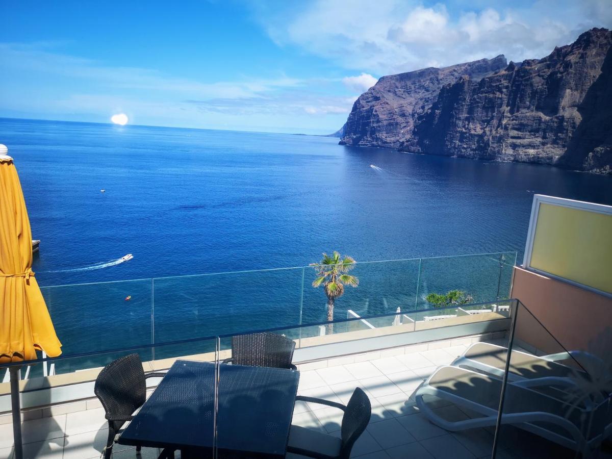 Magnificent Apt. With Sea View, Cliff & Marina Сантъяго-дель-Тейде Экстерьер фото